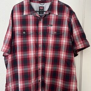 Wrangler Men's Red Plaid Shirt